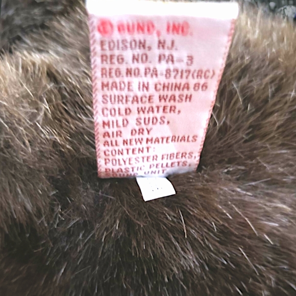 Gund Valentine Brown Faux Mink Stuffed Teddy Bear w/Red Gift Box 17” Plush - Picture 8 of 8